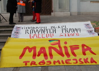 8 marca, czyli zamiast kwiatka dajcie nam równość.