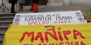 8 marca, czyli zamiast kwiatka dajcie nam równość.